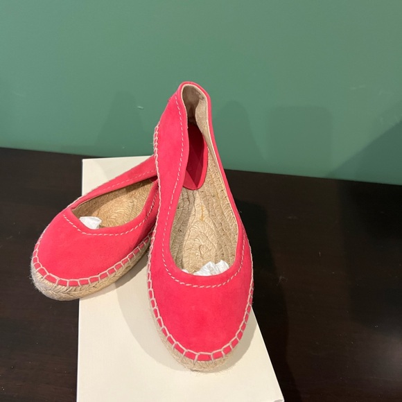 Jimmy Choo Pink Moccasins with Slip-On Style and Cushioned Insole - Picture 1 of 5